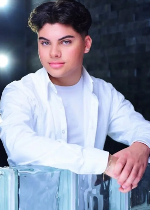 Tamino Sinefakis