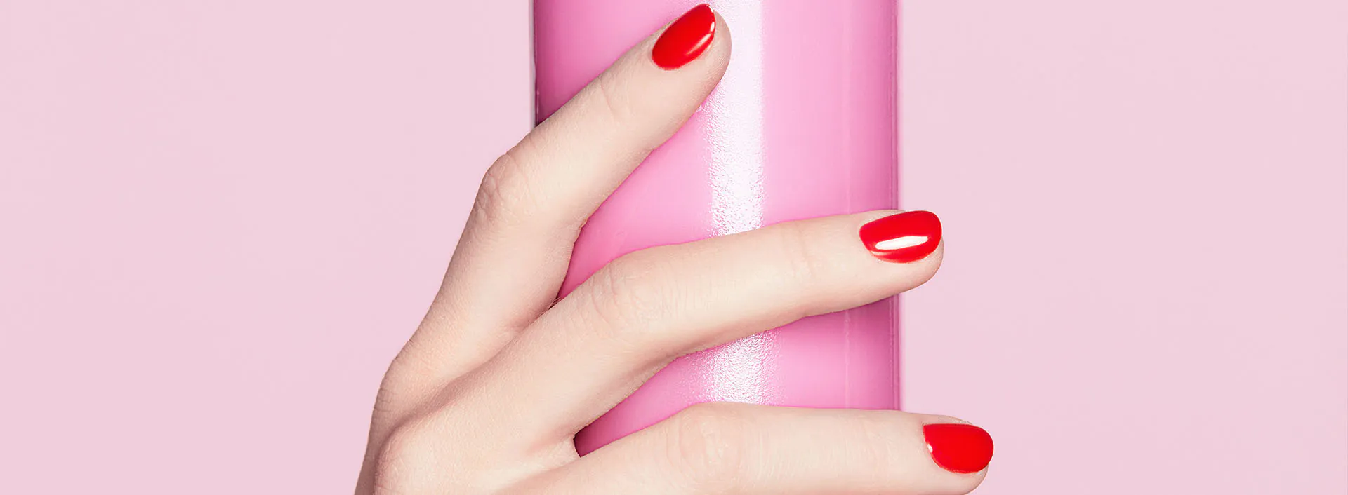 Nageldesign an der Famous Face Academy