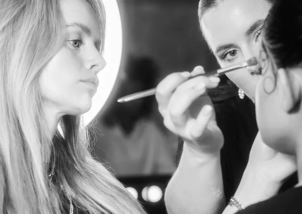 Annika Blüge Make-up Artist & Hairstylist